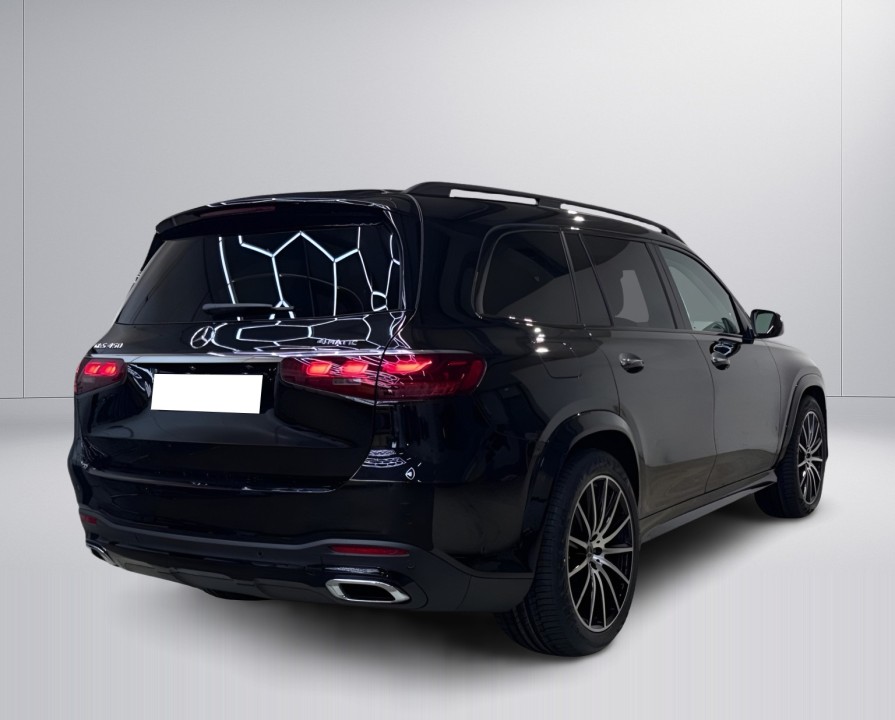 Mercedes-Benz GLS 450 4MATIC (3)