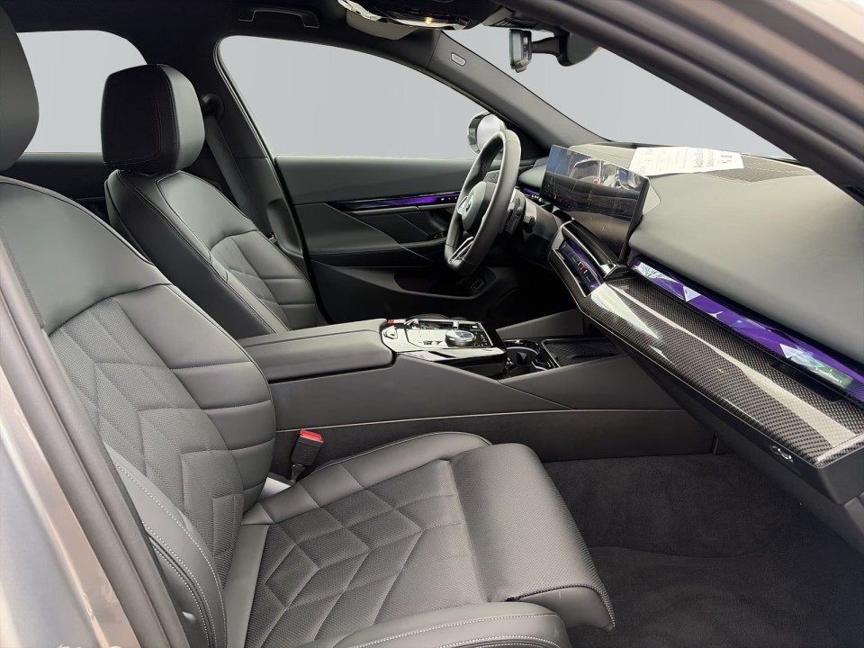 BMW Seria 5 Limousine 540d xDrive M-Sport - foto 11