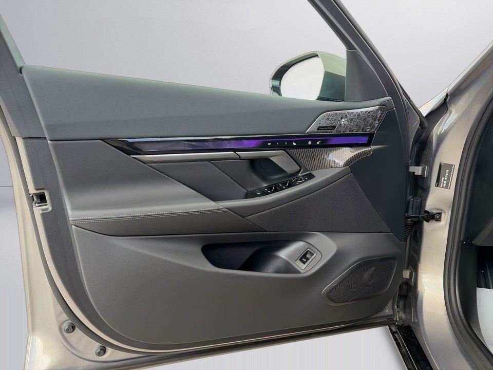 BMW Seria 5 Limousine 540d xDrive M-Sport - foto 15