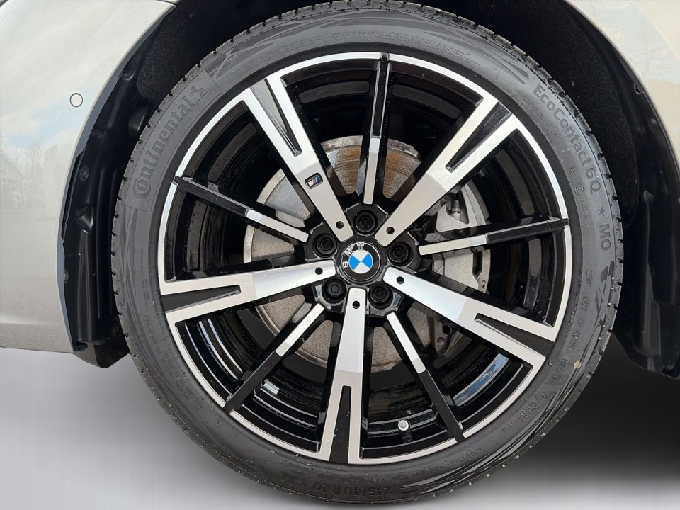BMW Seria 5 Limousine 540d xDrive M-Sport - foto 17