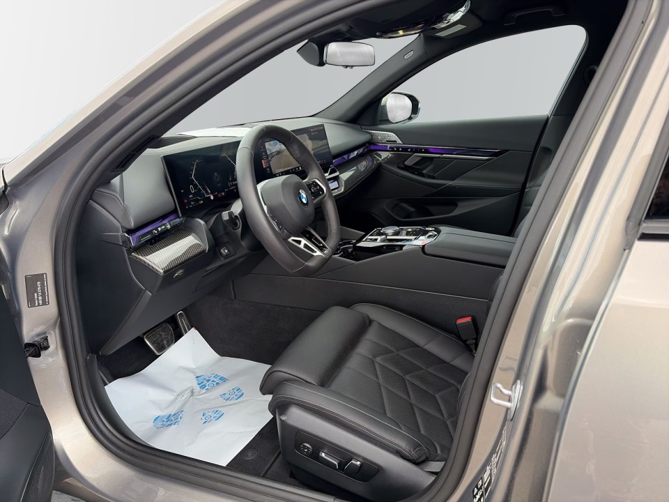 BMW Seria 5 Limousine 540d xDrive M-Sport - foto 8