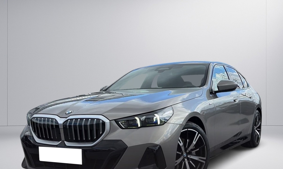 BMW Seria 5 Limousine 540d xDrive M-Sport - foto 6