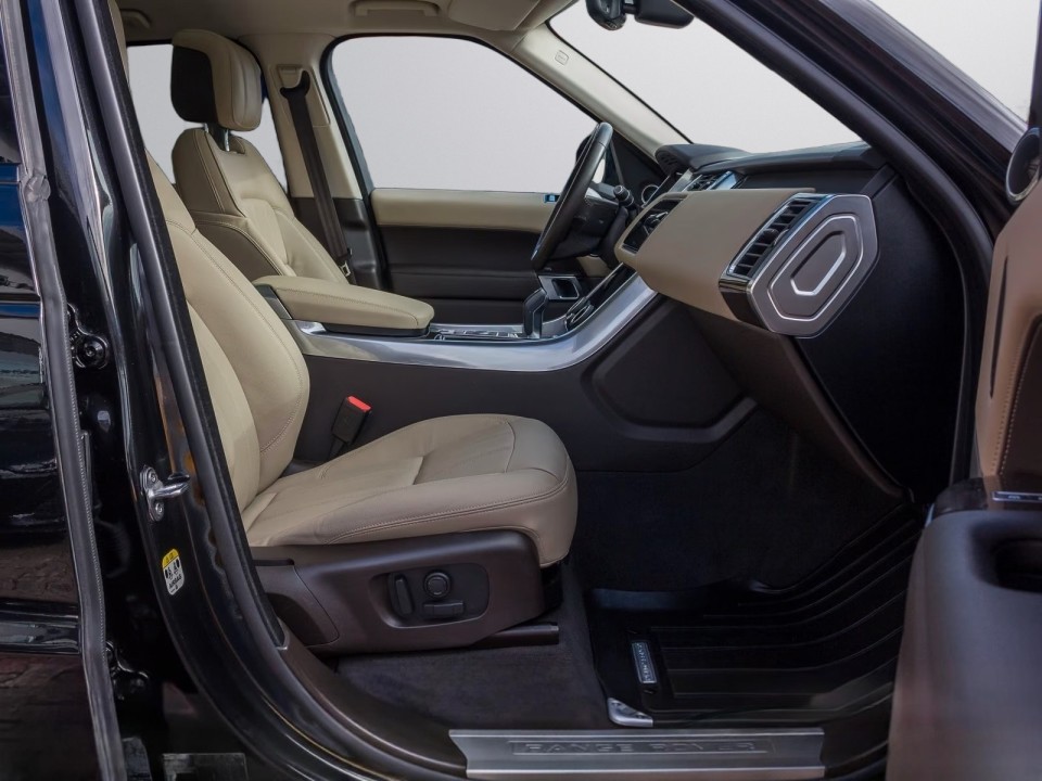 Land Rover Range Rover Sport D250 SE - foto 13