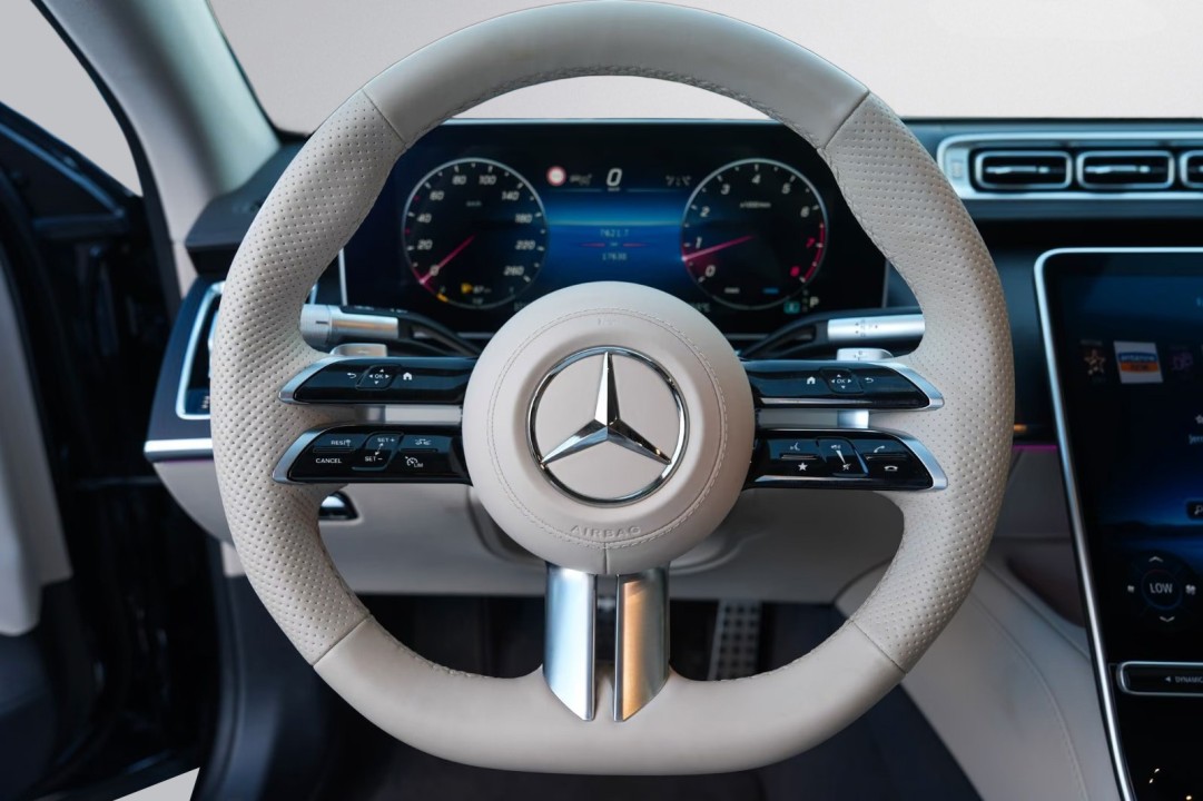 Mercedes-Benz S 500 4MATIC AMG Line - foto 11