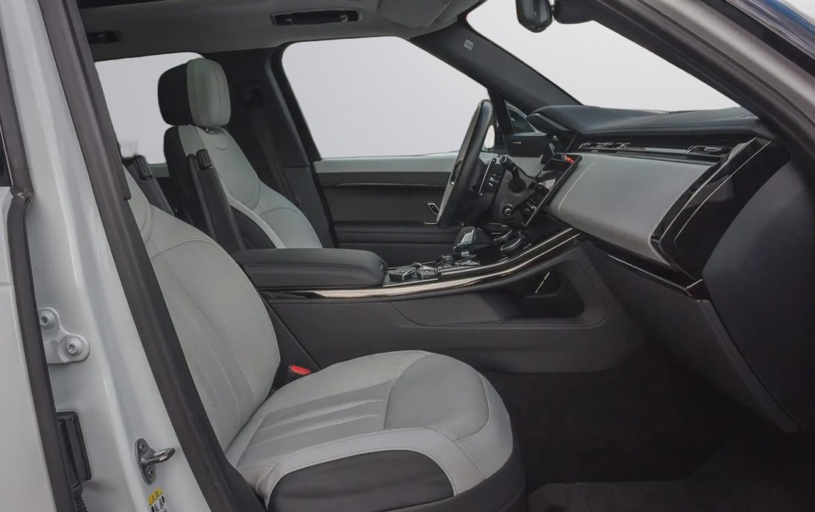 Land Rover Range Rover Sport D300 Dynamic HSE - foto 10