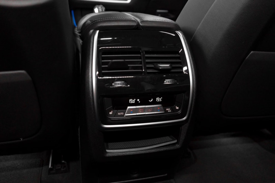 BMW X5 xDrive40i M-Sport - foto 13