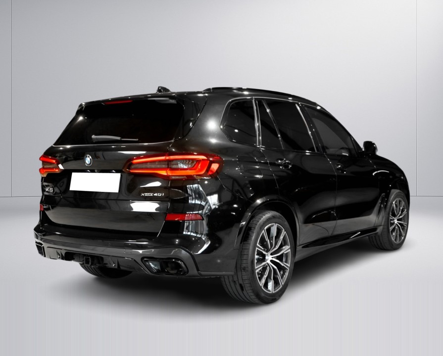 BMW X5 xDrive40i M-Sport (2)
