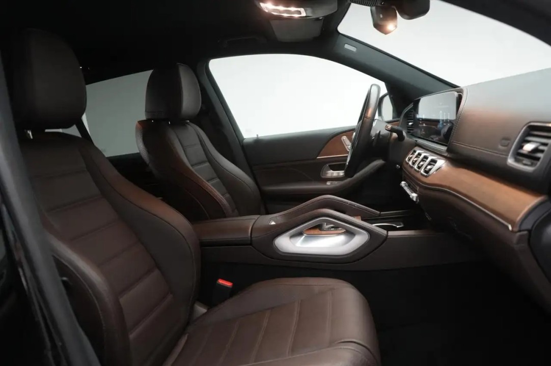 Mercedes-Benz GLE 350de 4MATIC - foto 12