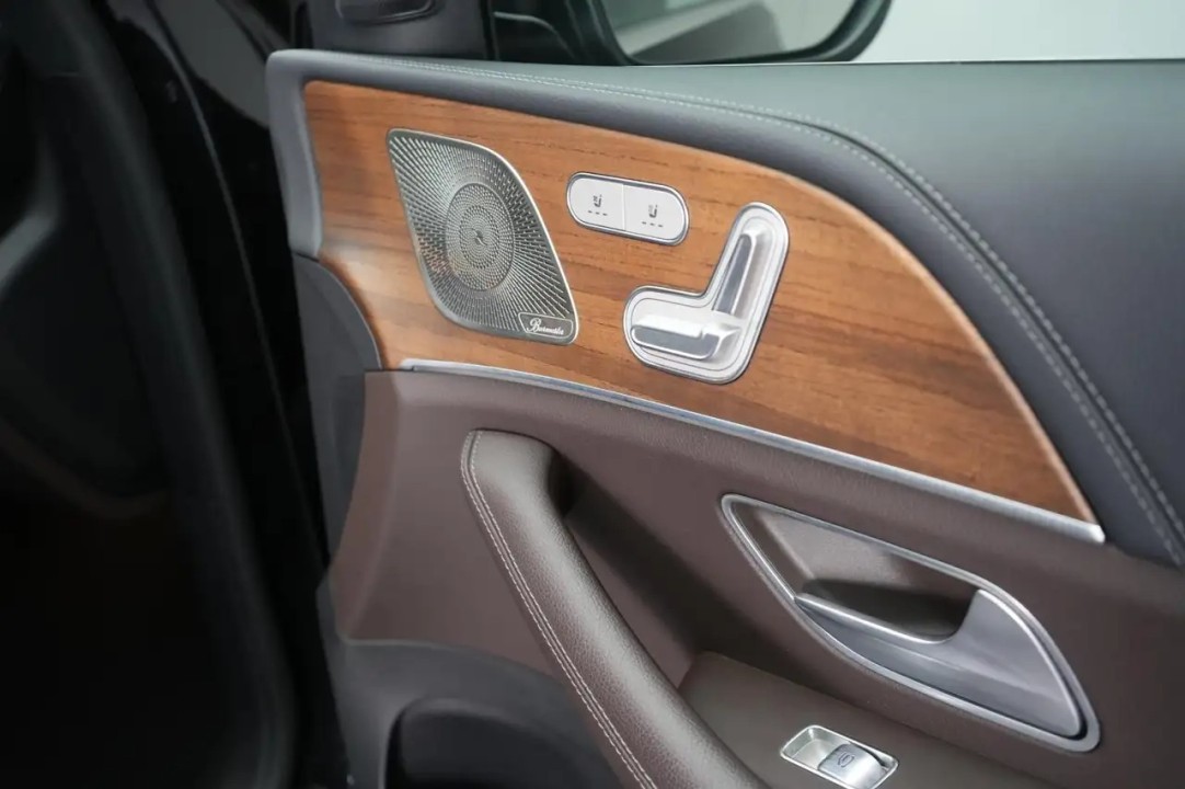 Mercedes-Benz GLE 350de 4MATIC - foto 26