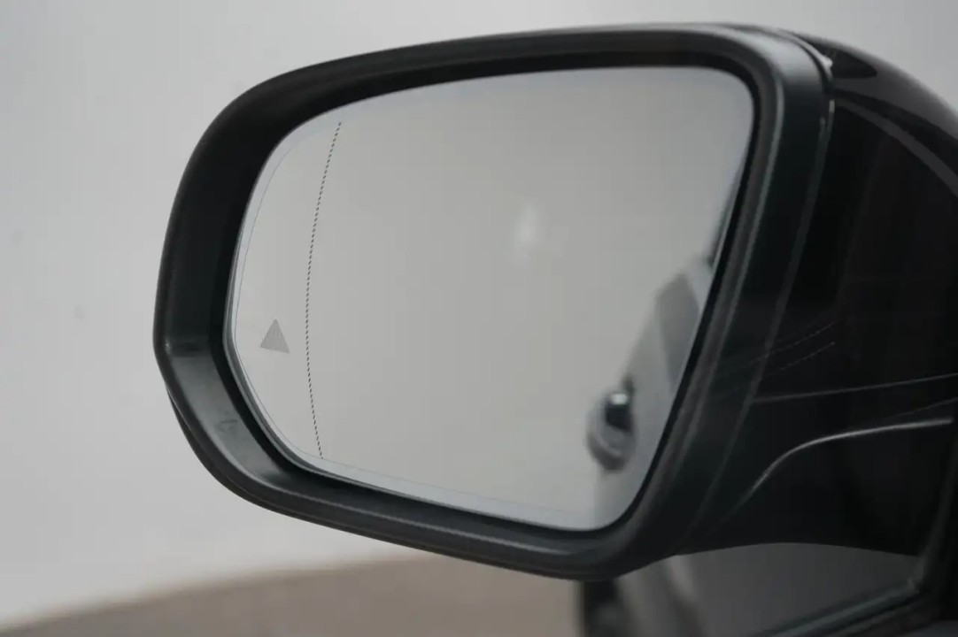 Mercedes-Benz GLE 350de 4MATIC - foto 29