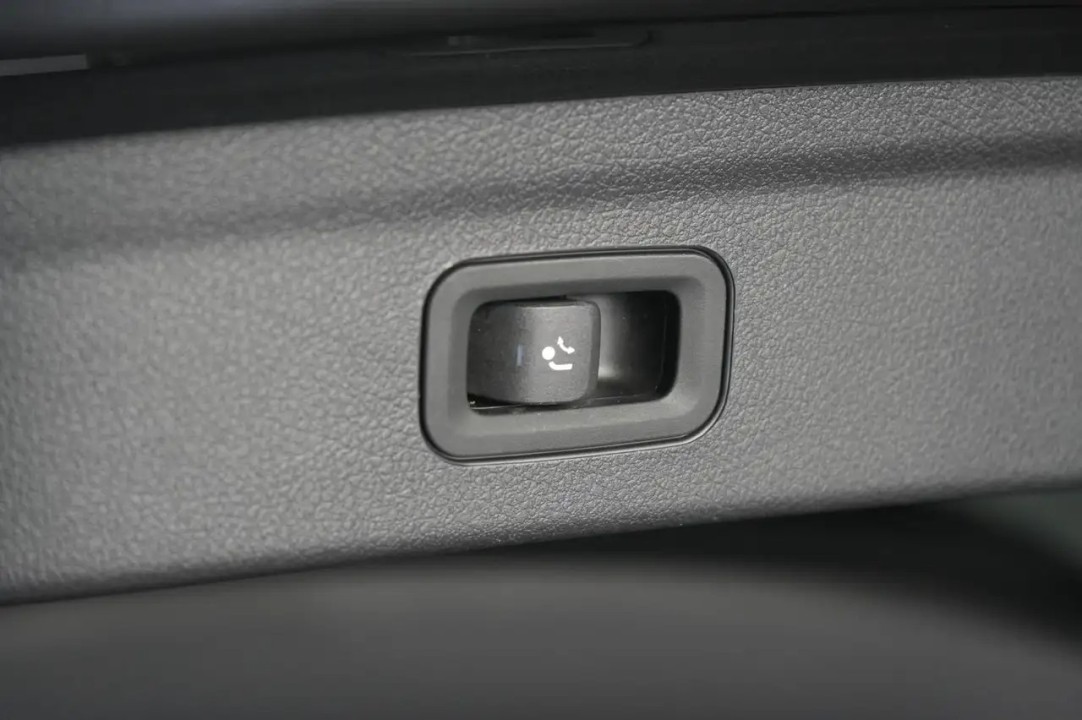 Mercedes-Benz GLE 350de 4MATIC - foto 31