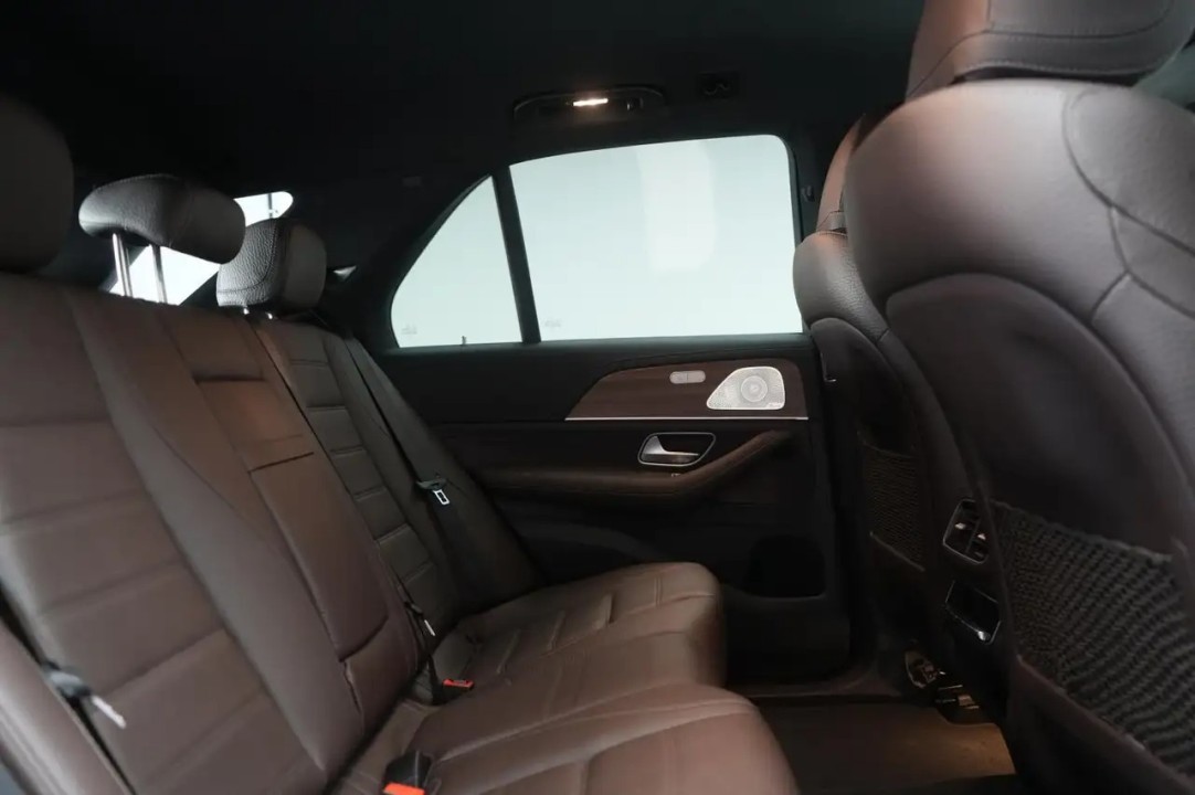 Mercedes-Benz GLE 350de 4MATIC - foto 25