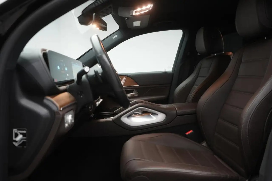 Mercedes-Benz GLE 350de 4MATIC - foto 11