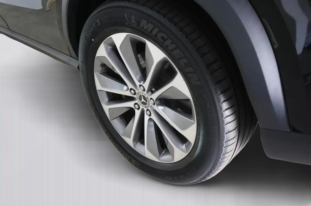 Mercedes-Benz GLE 350de 4MATIC - foto 39