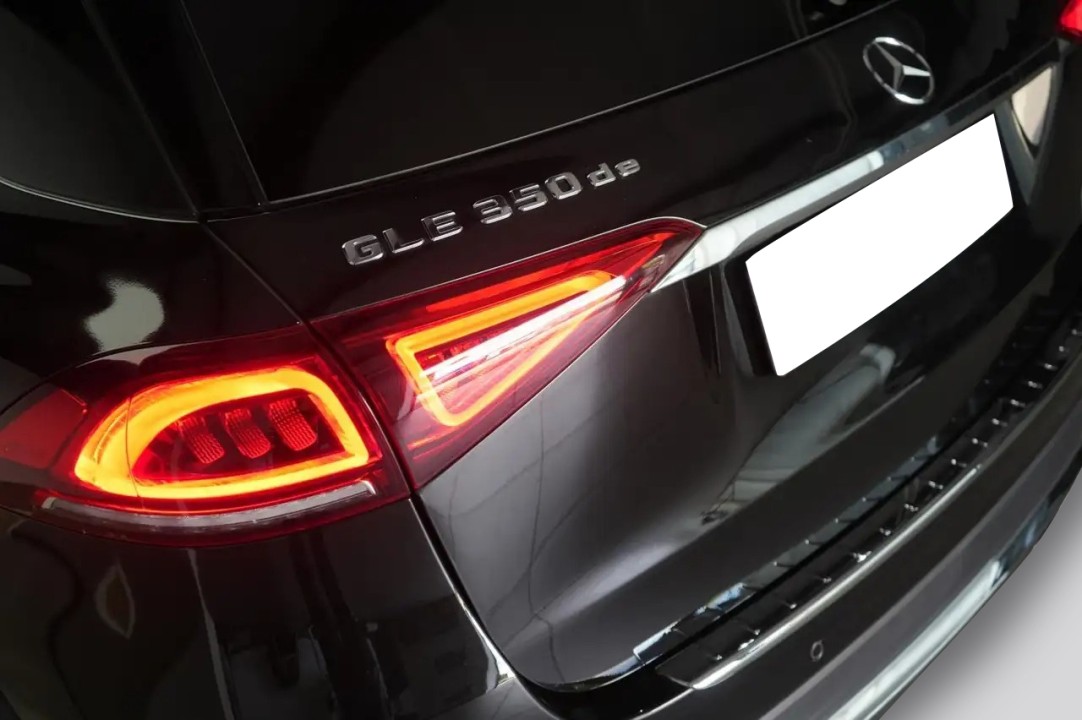 Mercedes-Benz GLE 350de 4MATIC - foto 37