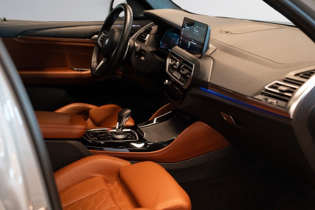 BMW X3 M Competition - foto 12