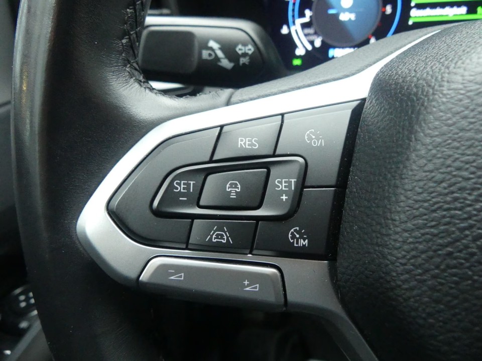 Volkswagen Amarok Life 2.0TDI DSG - foto 11