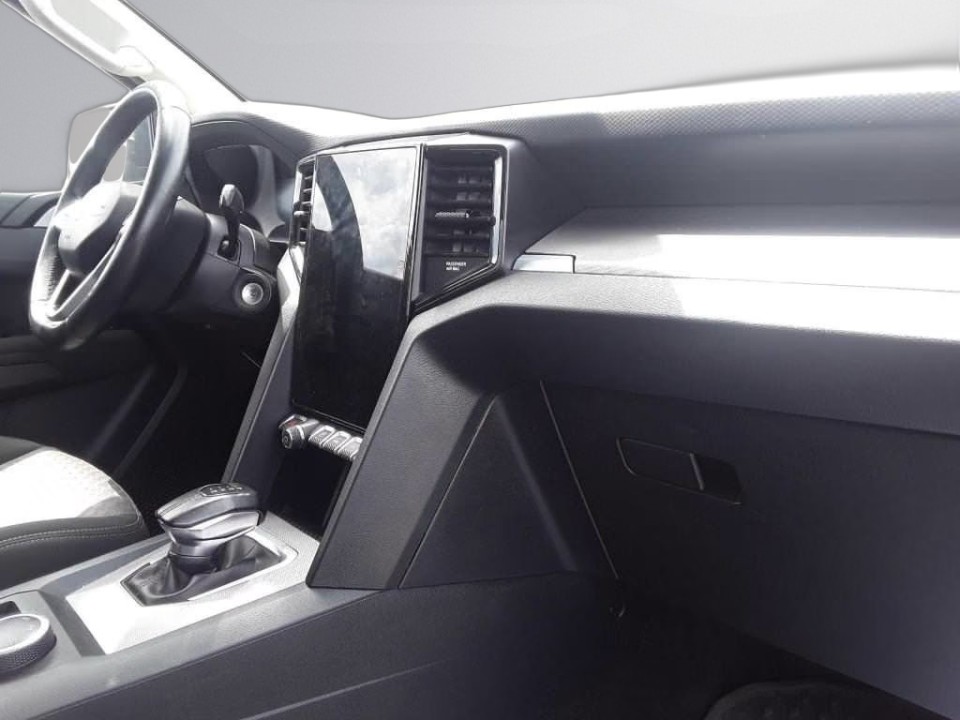 Volkswagen Amarok Life 2.0TDI DSG (3)