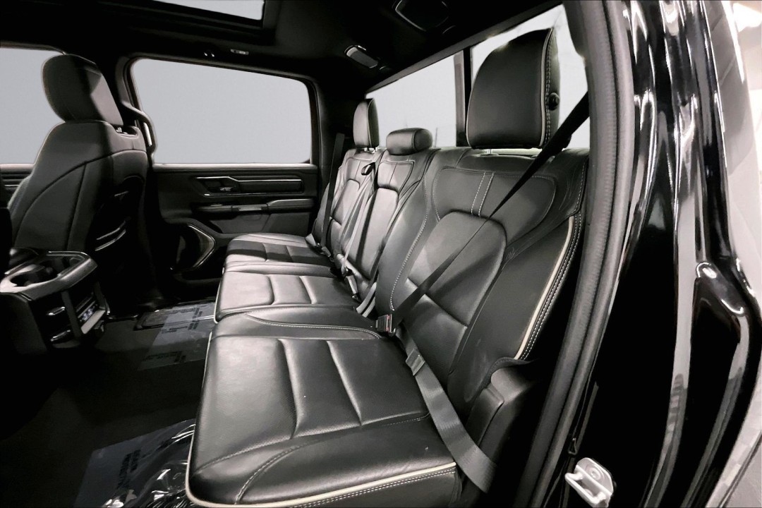 Dodge RAM 1500 Limited - foto 11