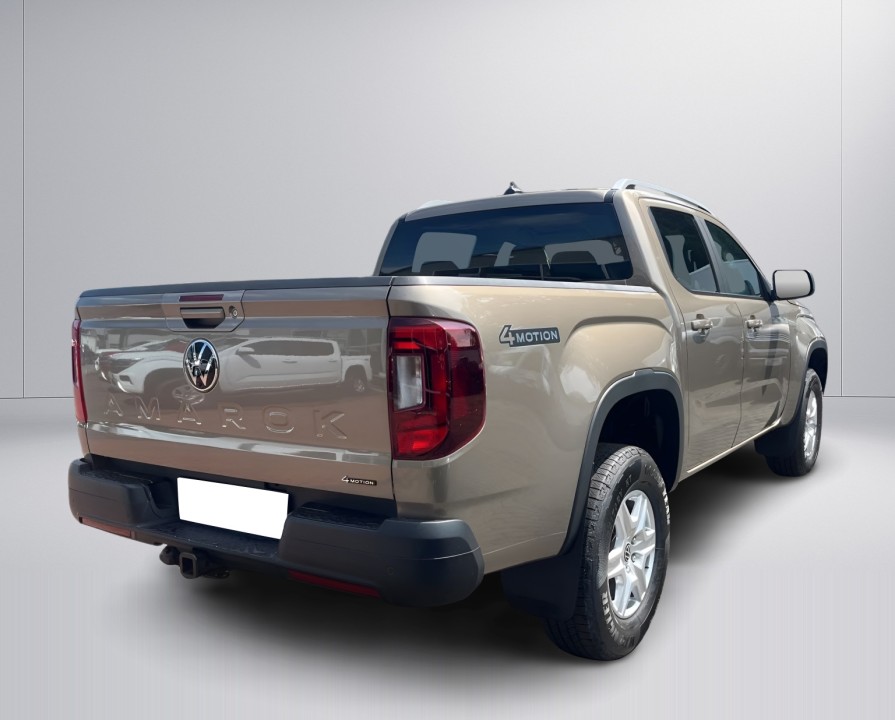 Volkswagen Amarok Life 2.0TDI DSG (2)
