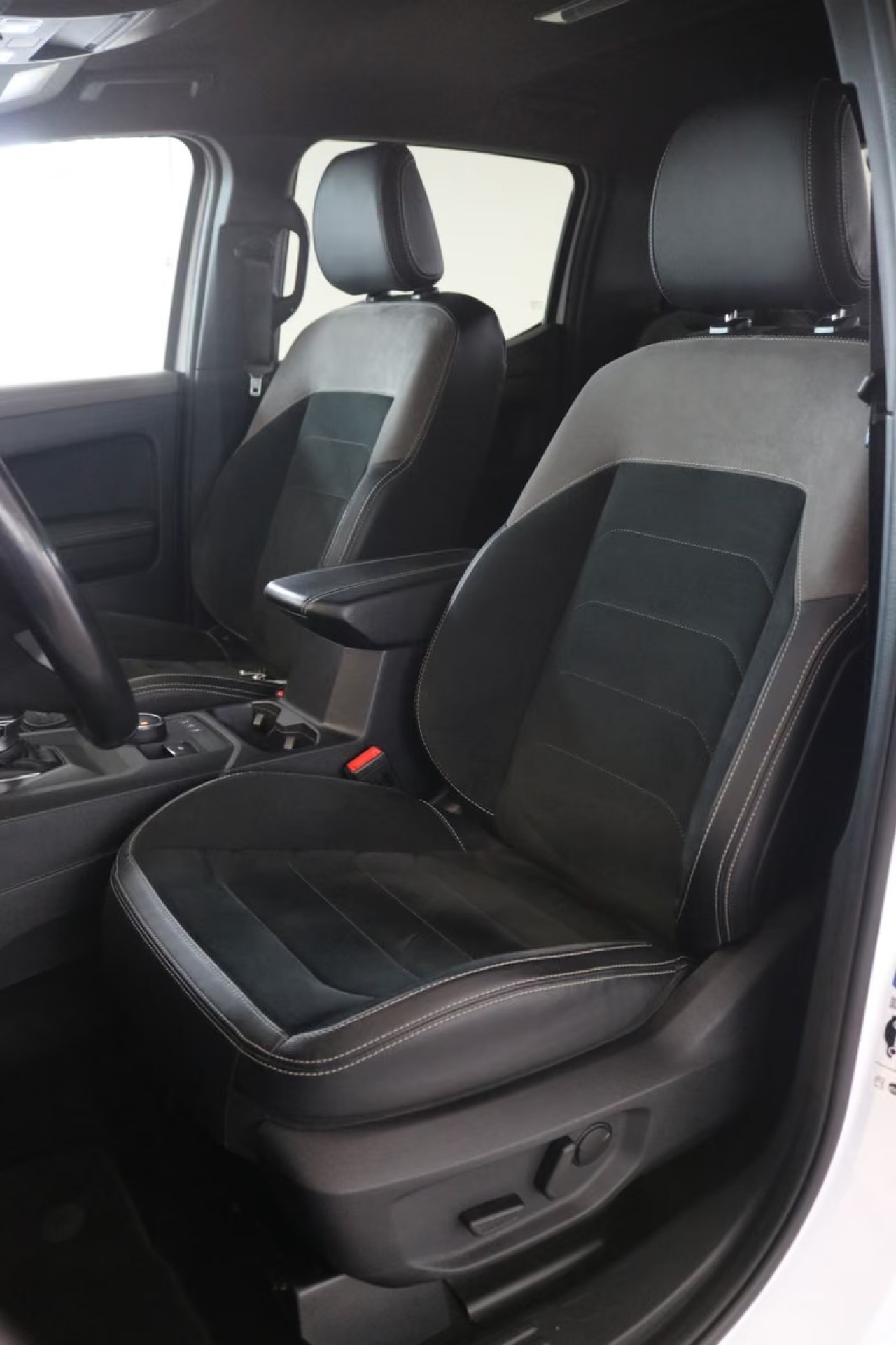 Volkswagen Amarok Style 3.0TDI DSG - foto 9