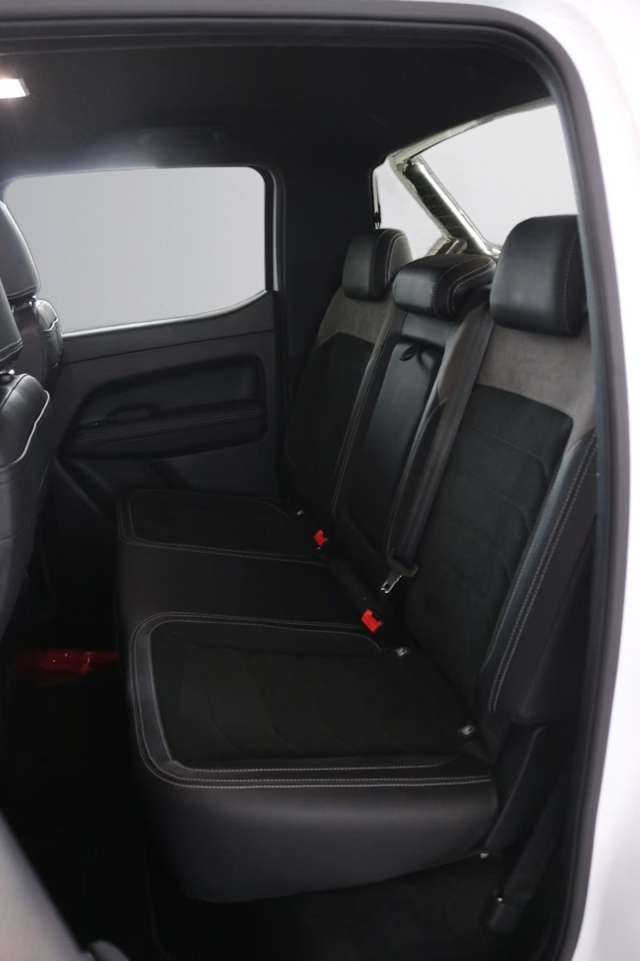 Volkswagen Amarok Style 3.0TDI DSG - foto 10