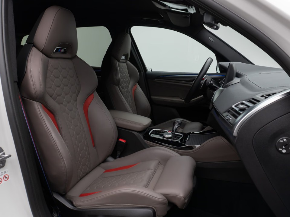 BMW X3 M Competition - foto 18