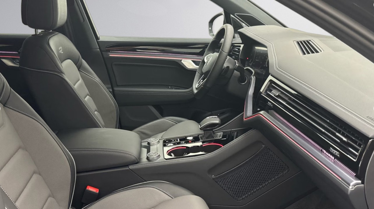Volkswagen Touareg V6 TDI R-Line - foto 8