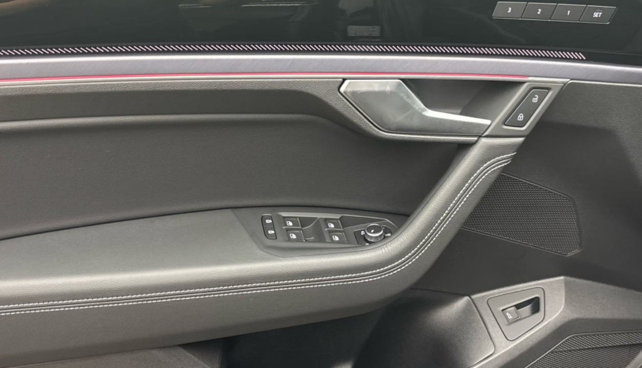 Volkswagen Touareg V6 TDI R-Line - foto 10
