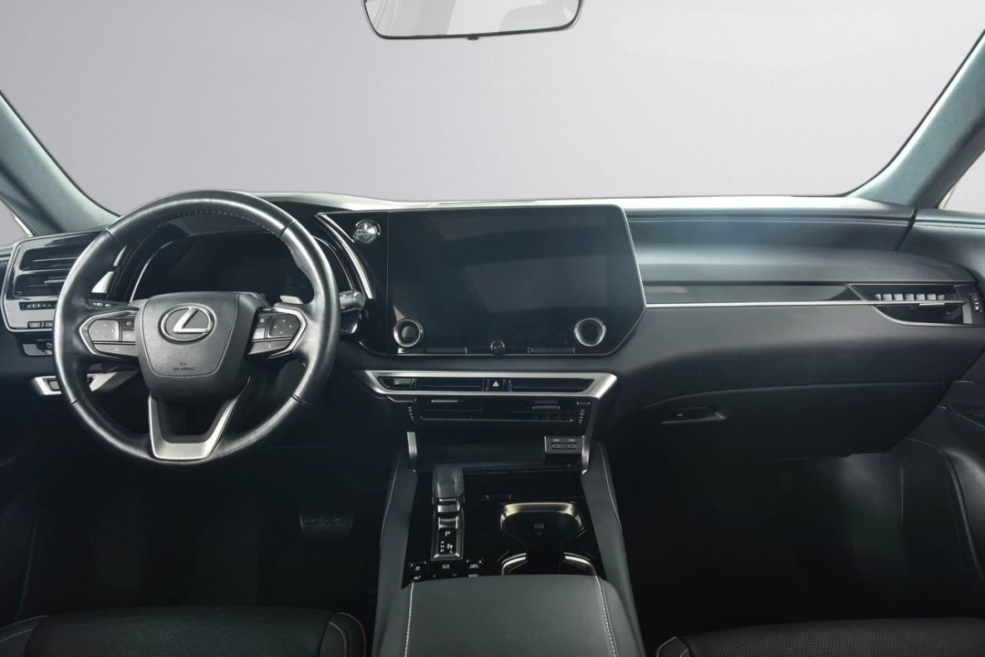 Lexus Seria RX 450h+ AWD Executive - foto 6