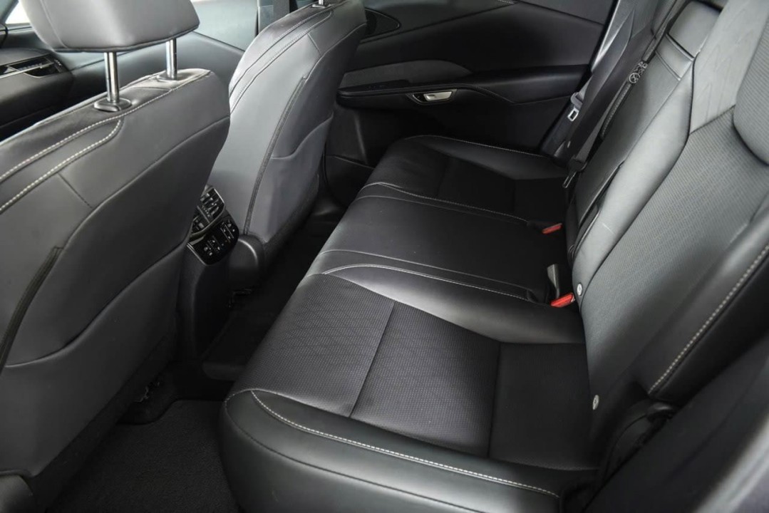 Lexus Seria RX 450h+ AWD Executive - foto 15