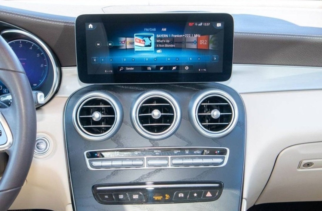 Mercedes-Benz GLC Coupé 300de 4MATIC - foto 9