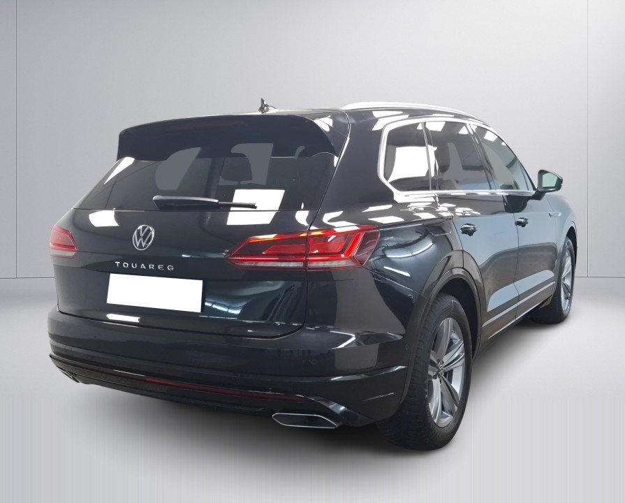 Volkswagen Touareg V6 TDI (2)