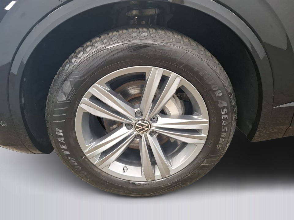Volkswagen Touareg V6 TDI - foto 15