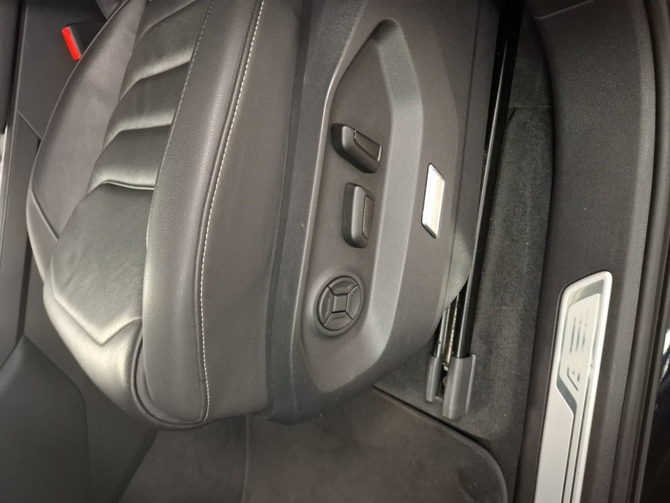 Volkswagen Touareg V6 TDI - foto 10