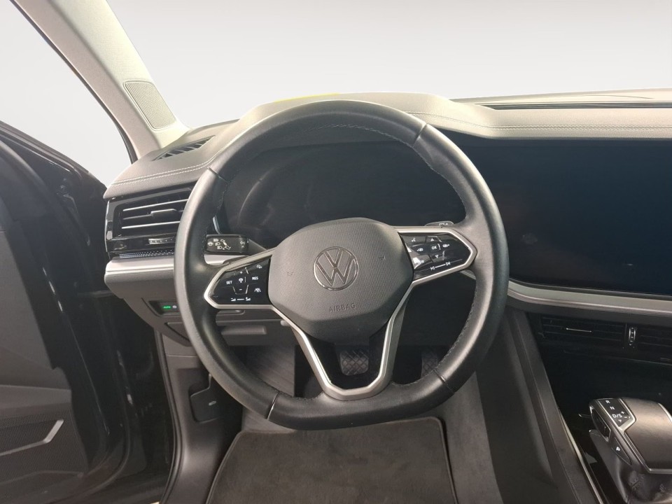 Volkswagen Touareg V6 TDI - foto 7