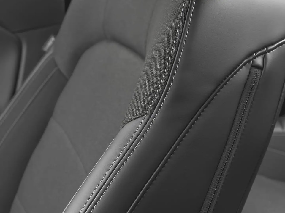 Ford Mustang - foto 14