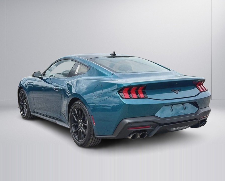 FORD Mustang 2026 — imagine 4