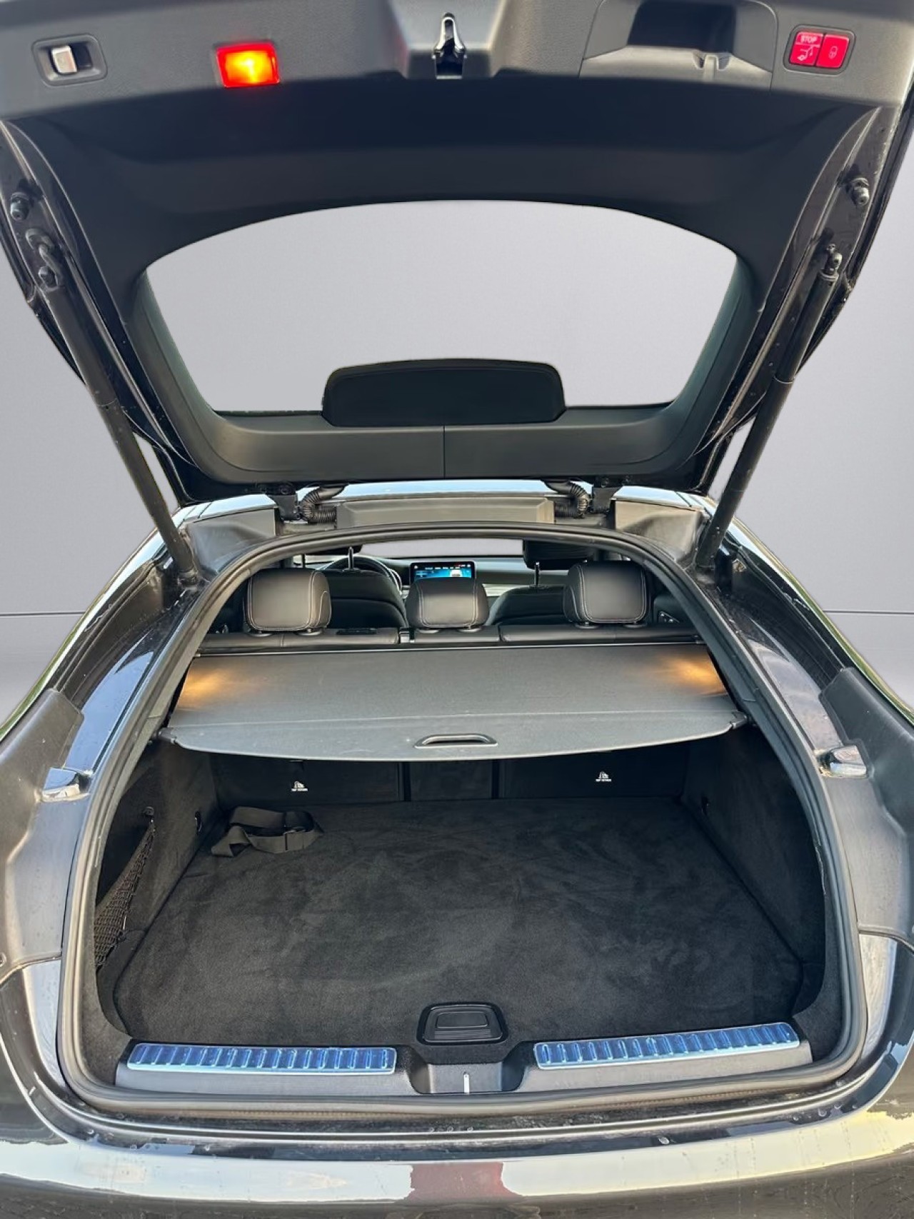 Mercedes-Benz GLC Coupé 300e 4MATIC AMG Line - foto 22