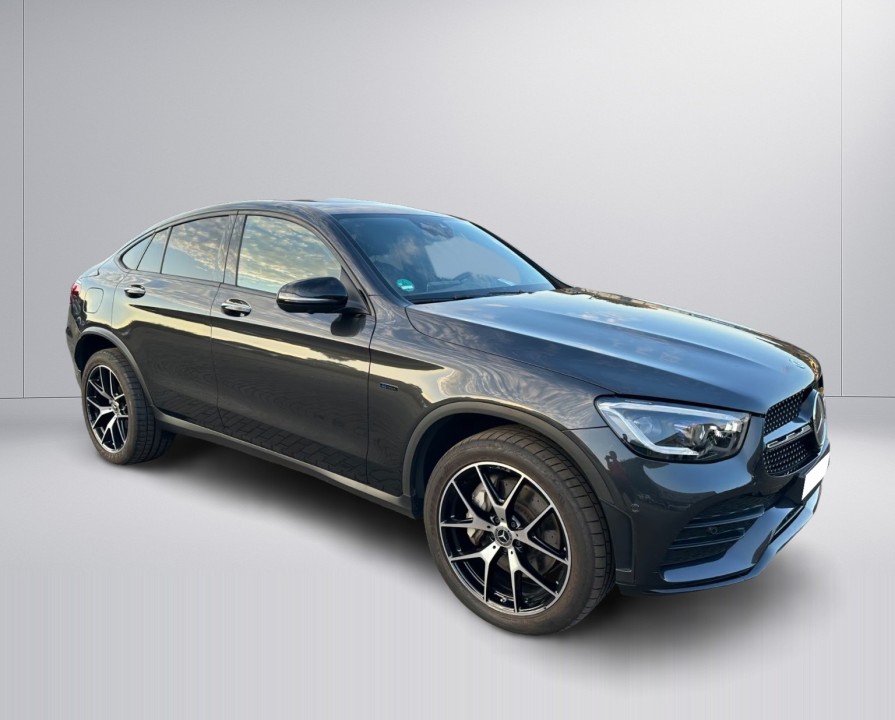 Mercedes-Benz GLC Coupé 300e 4MATIC AMG Line