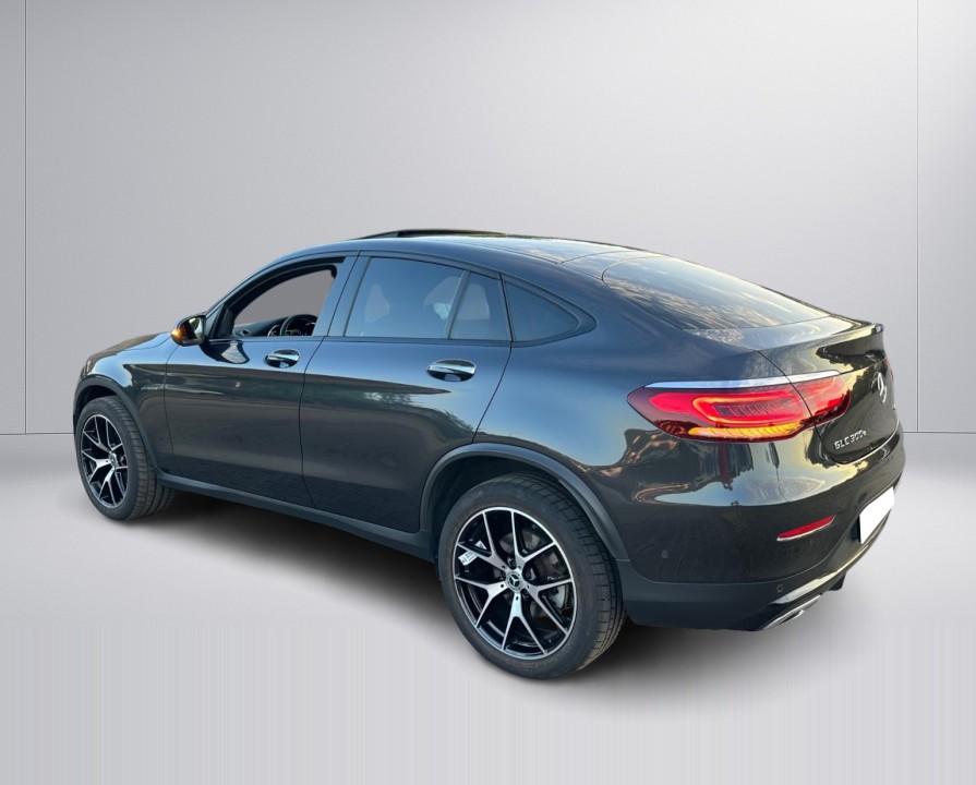 Mercedes-Benz GLC Coupé 300e 4MATIC AMG Line (4)