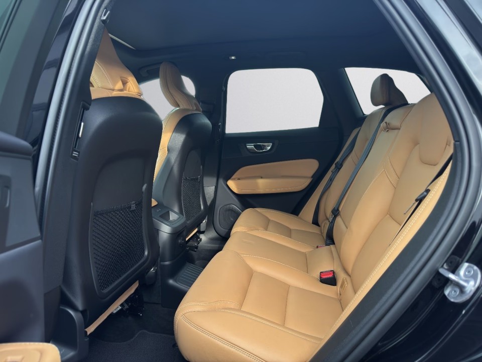 Volvo XC 60 T8 Recharge AWD Ultimate Bright - foto 38