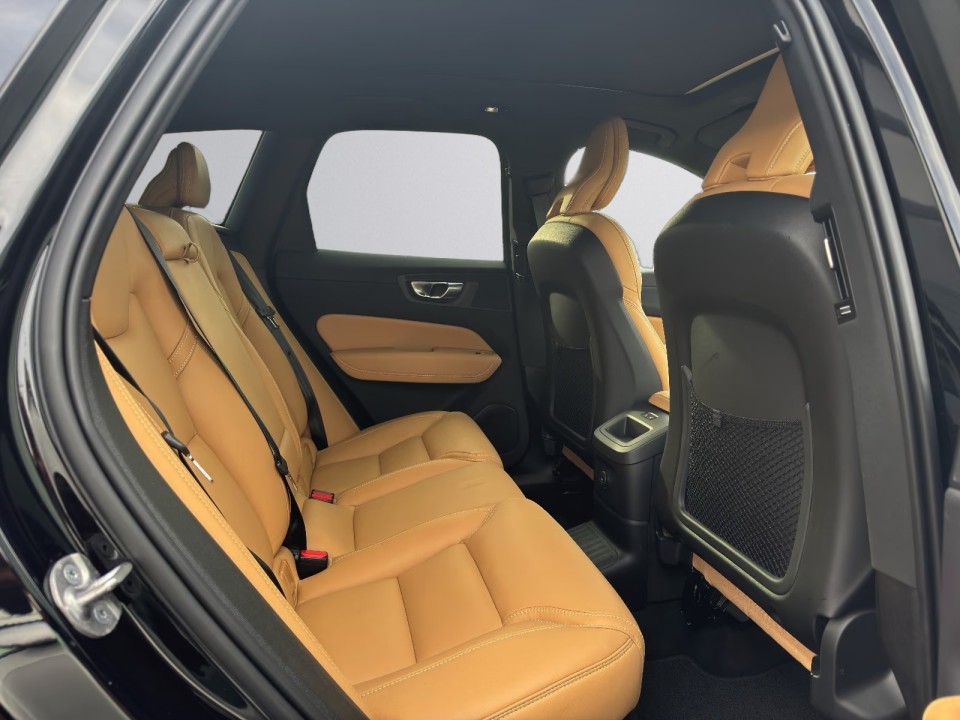 Volvo XC 60 T8 Recharge AWD Ultimate Bright - foto 37