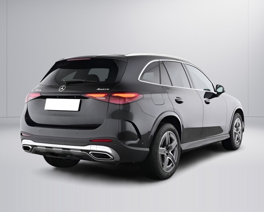 Mercedes-Benz GLC 300de 4MATIC AMG Line (2)