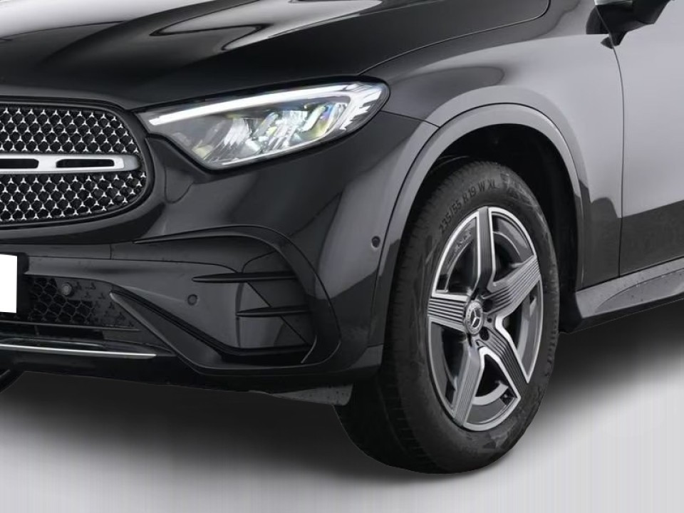 Mercedes-Benz GLC 300de 4MATIC AMG Line - foto 8