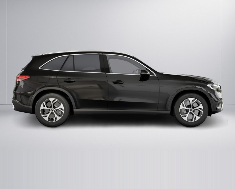 Mercedes-Benz GLC 300de 4MATIC Avantgarde (3)