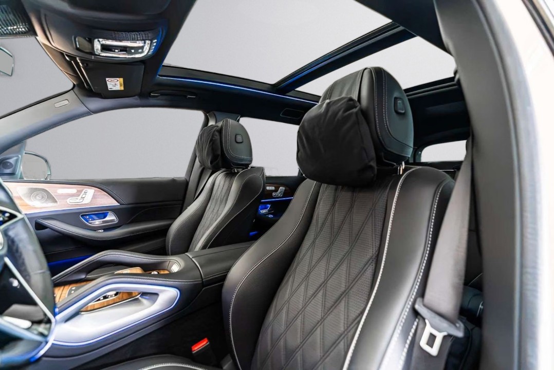 Mercedes-Benz GLS Maybach 600 - foto 10