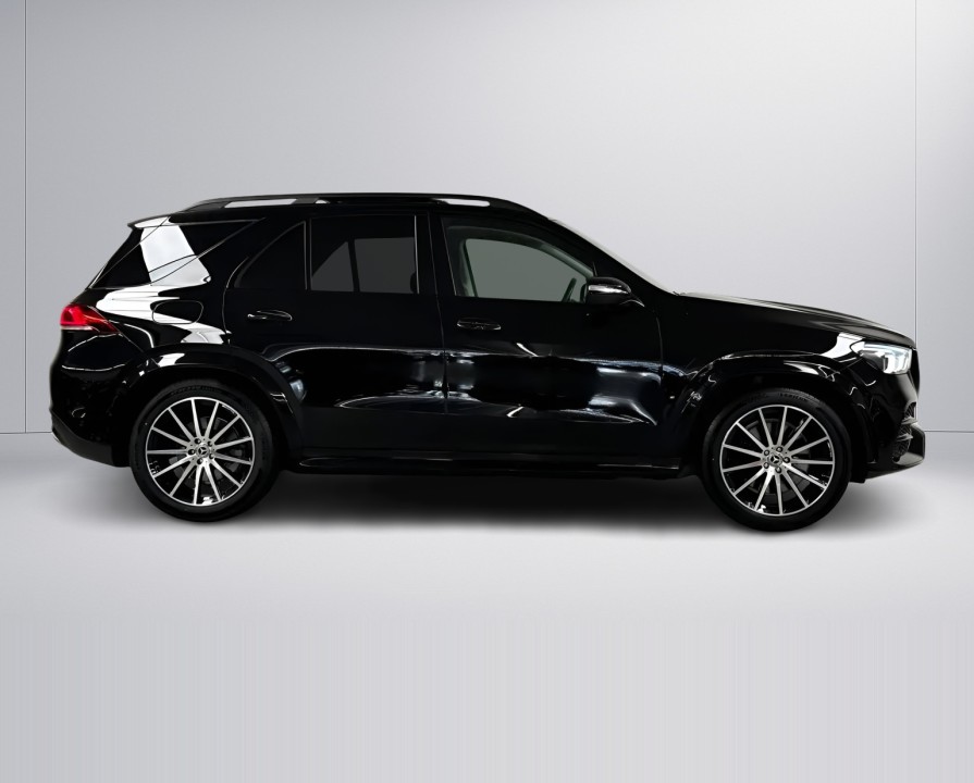 Mercedes-Benz GLE 350de 4MATIC AMG Line (3)