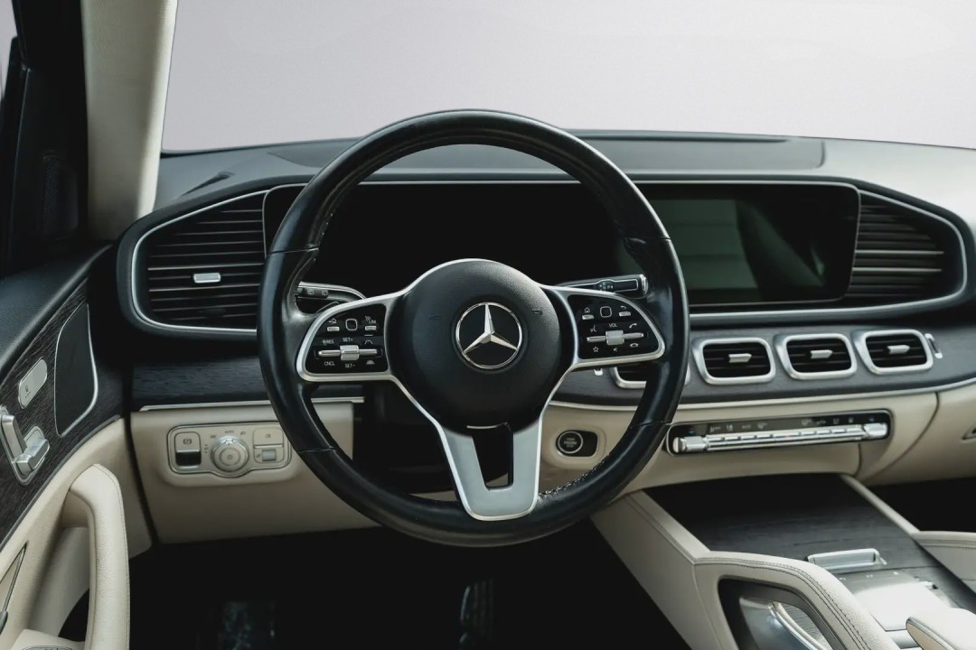 Mercedes-Benz GLE 350de 4MATIC AMG Line - foto 12