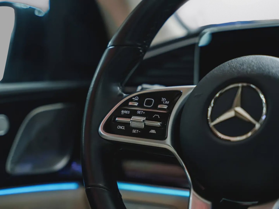 Mercedes-Benz GLE 350de 4MATIC AMG Line - foto 12